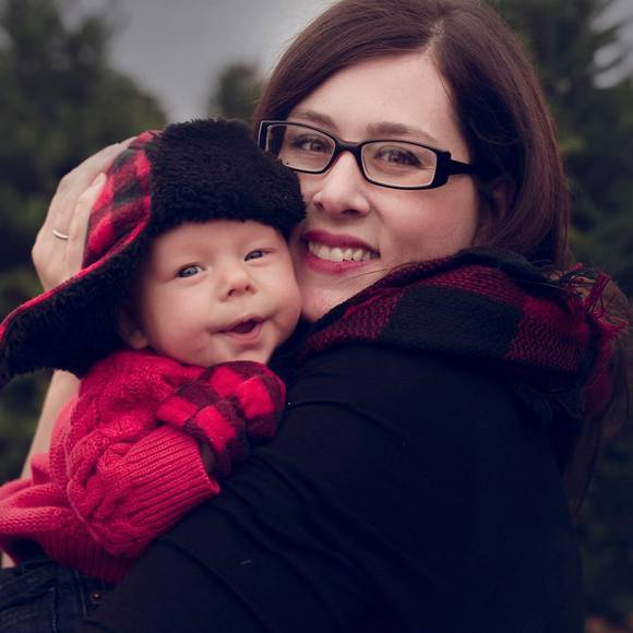 Meet your Posher, Andee - Picture 1 of 1